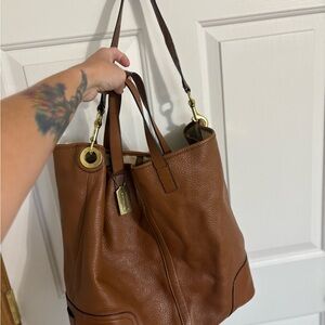 Elegant Brown Leather Tote Bag